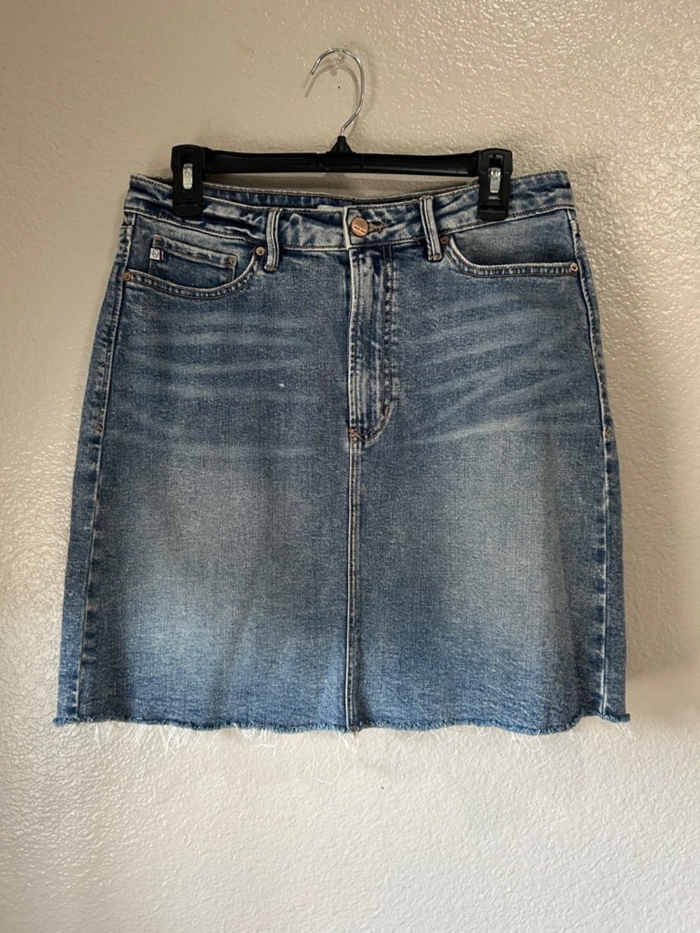 Dear John Size 30 High Rise Raw Hem Denim Mini Skirt Casual Summy Chic TC0393